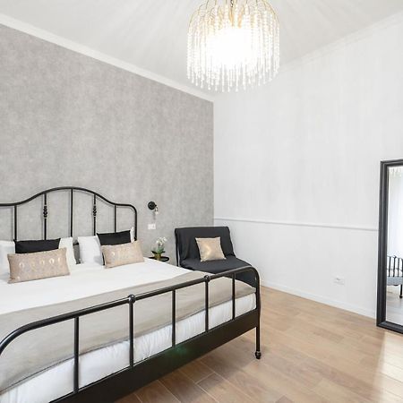 White Flat Ground Floor Apartment Roma Ngoại thất bức ảnh